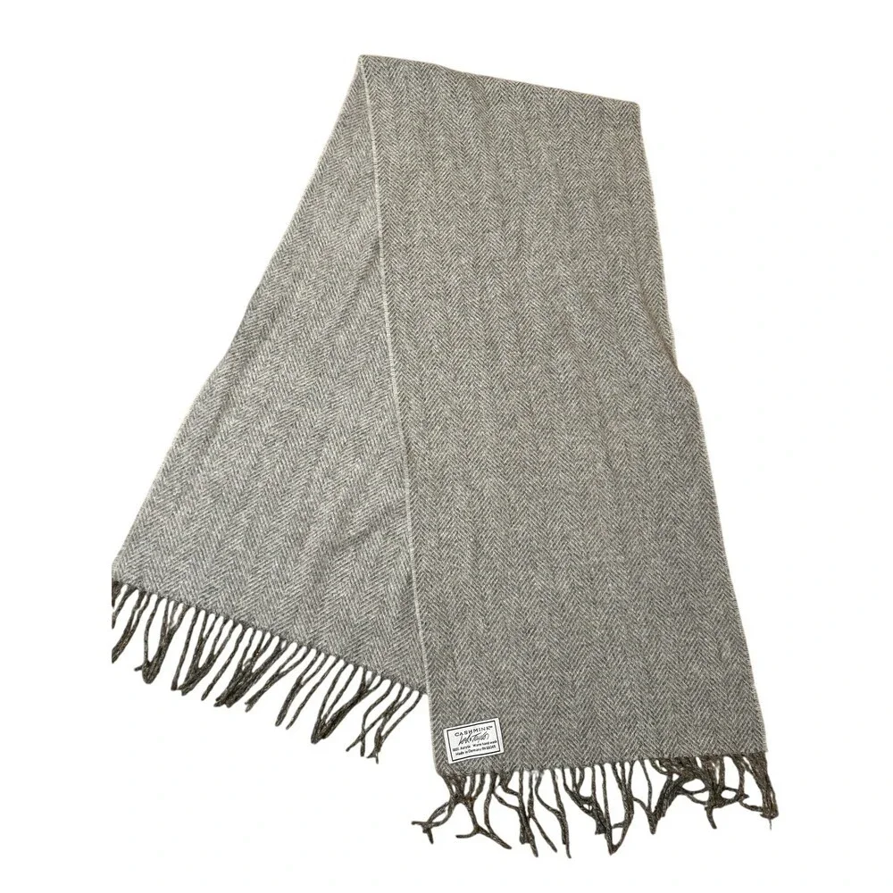 Cashmink for Lord & Taylor Long Scarf Acrylic gray herringbone pattern unisex